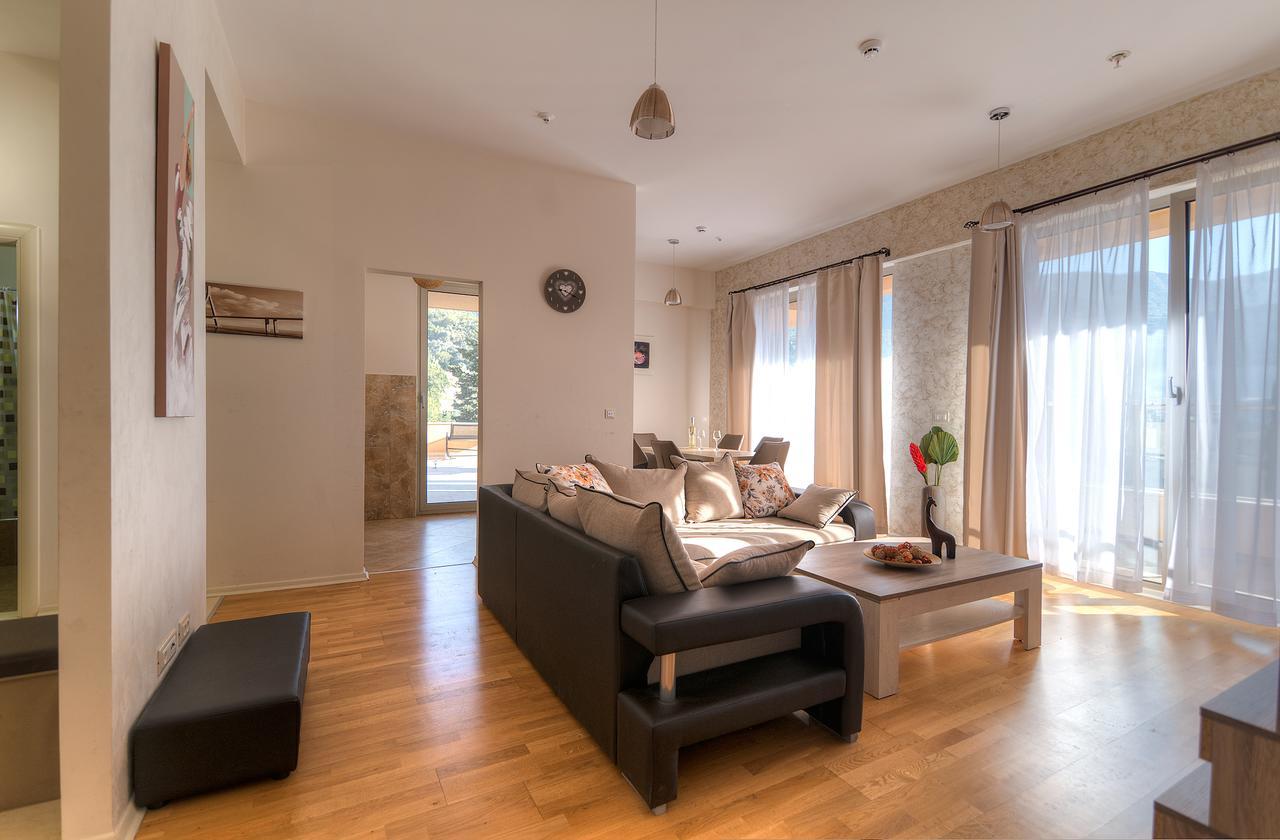בודווה Apartments Harmonia Colours מראה חיצוני תמונה